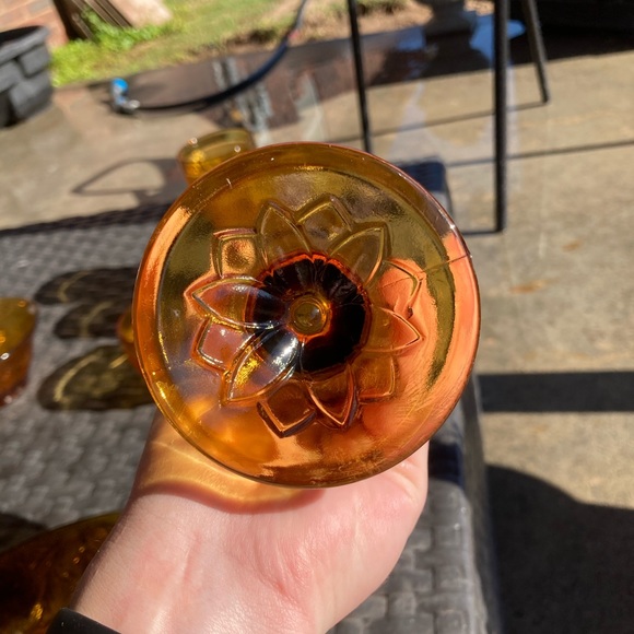 1970s Imperial Glass Tiara Daisy Sandwich Amber Glass Set - Picture 2 of 5